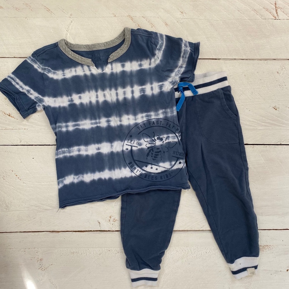 Burt’s Bees Kids Outfit 2T/3T